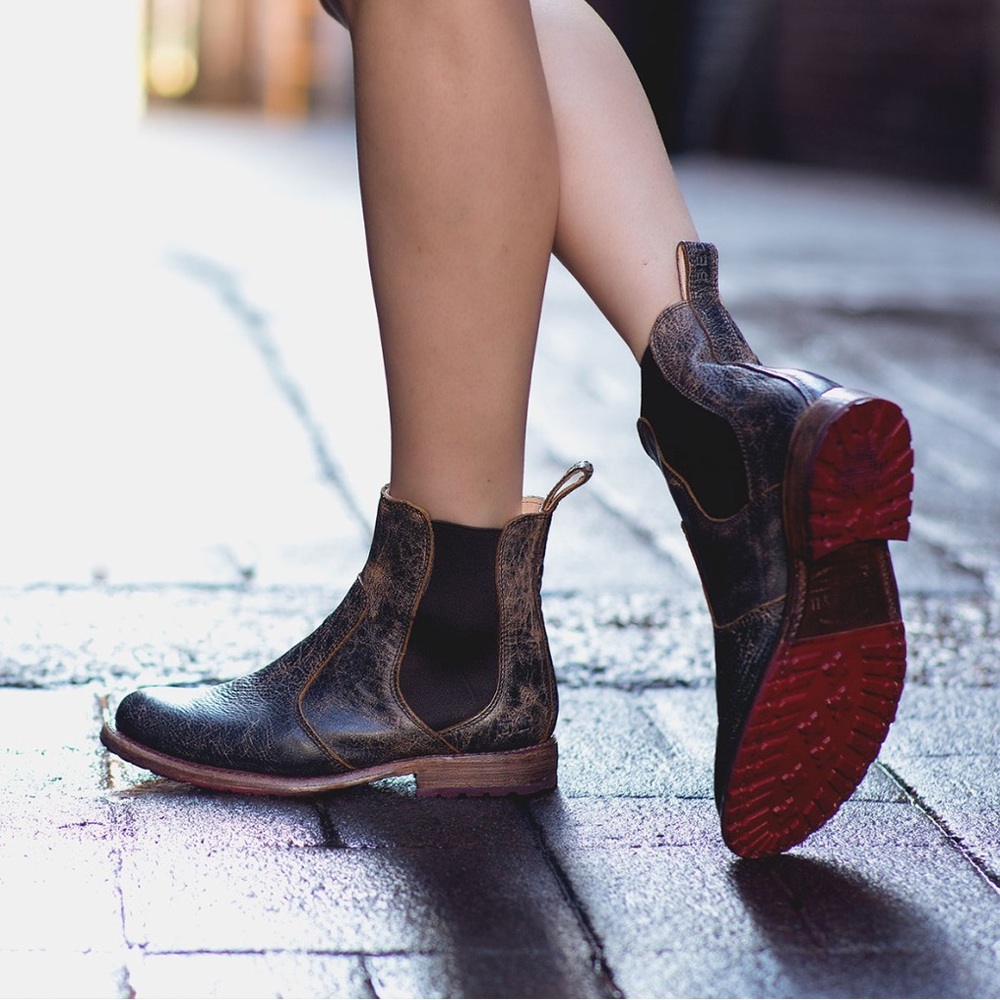 Bed Stu Nandi Chelsea Boot in Black Lux, Size 8